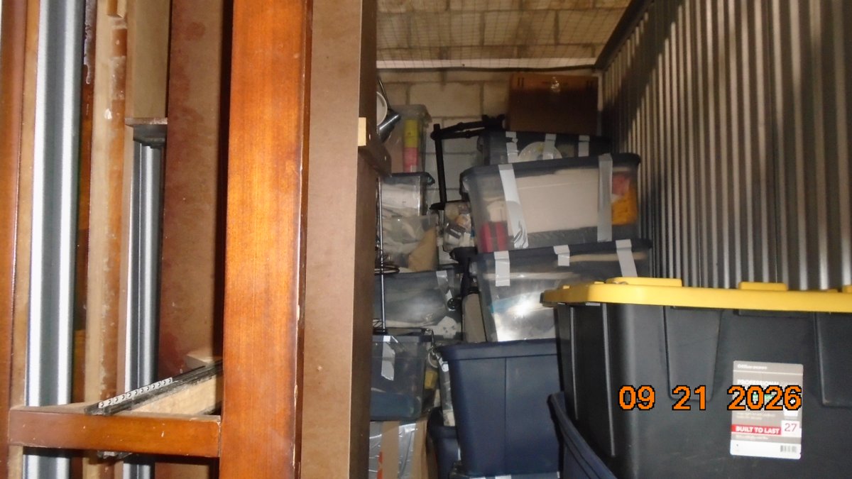 5 x 10 storage unit in Miami, FL