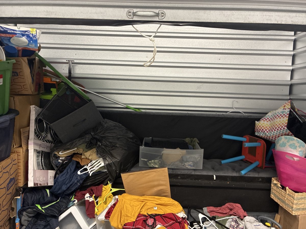 10 x 5 storage unit in Dallas, TX
