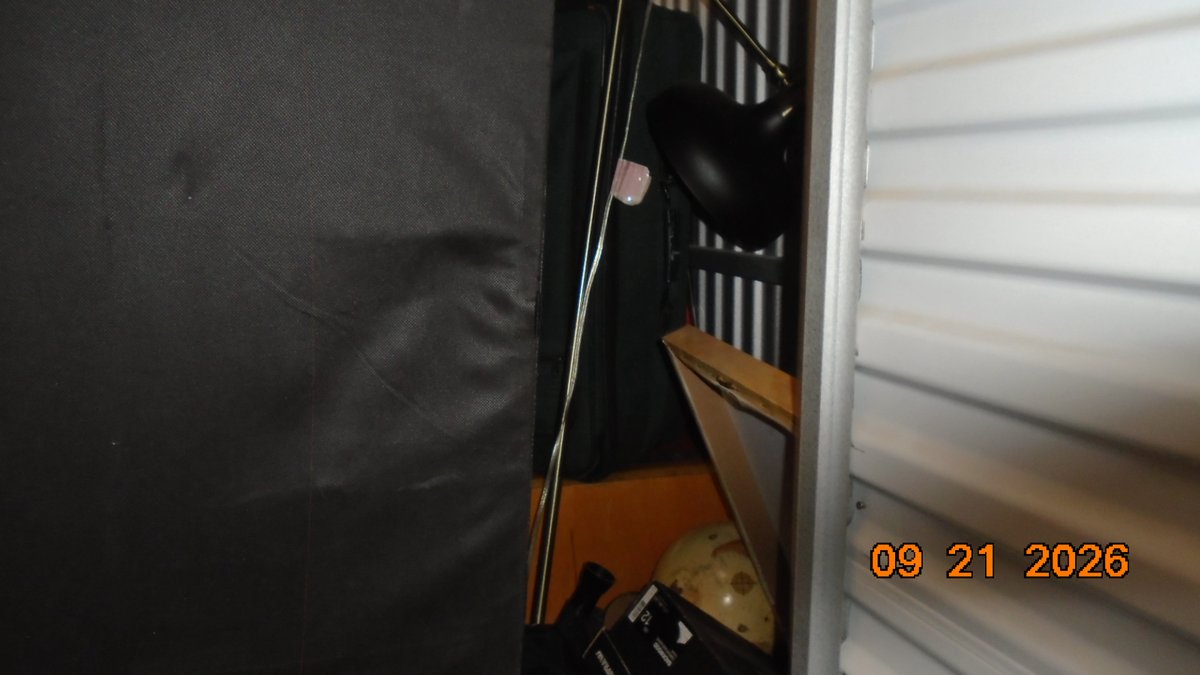 5 x 10 storage unit in Miami, FL
