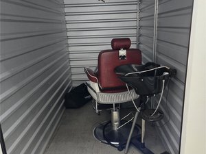 10 x 10 storage unit in Fayetteville, NC