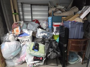 10 x 5 storage unit in Winchester, VA