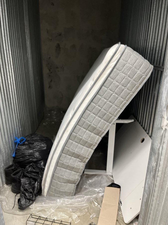 5 x 10 storage unit in Plano, TX