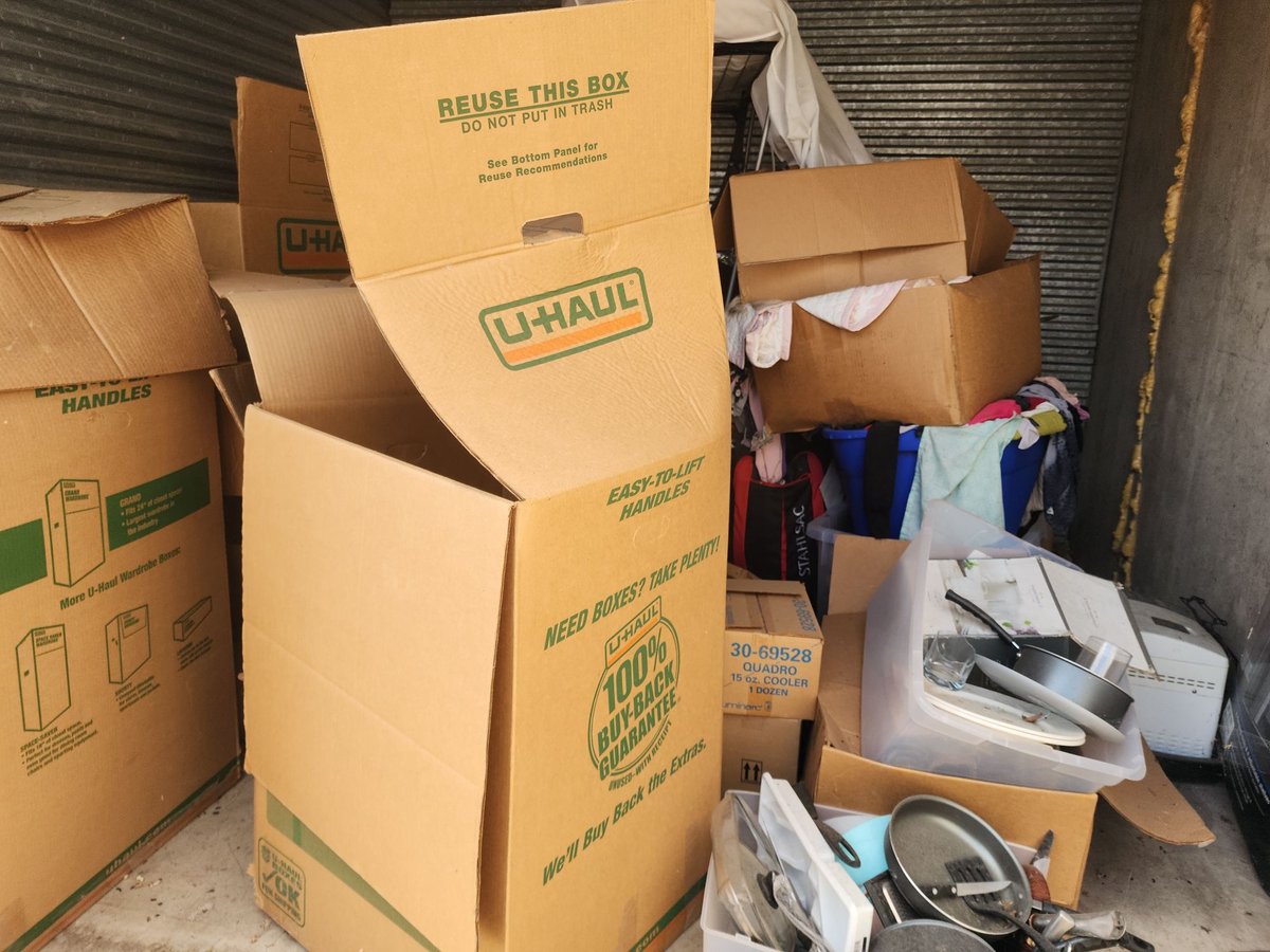 10 x 10 storage unit in Garland, TX