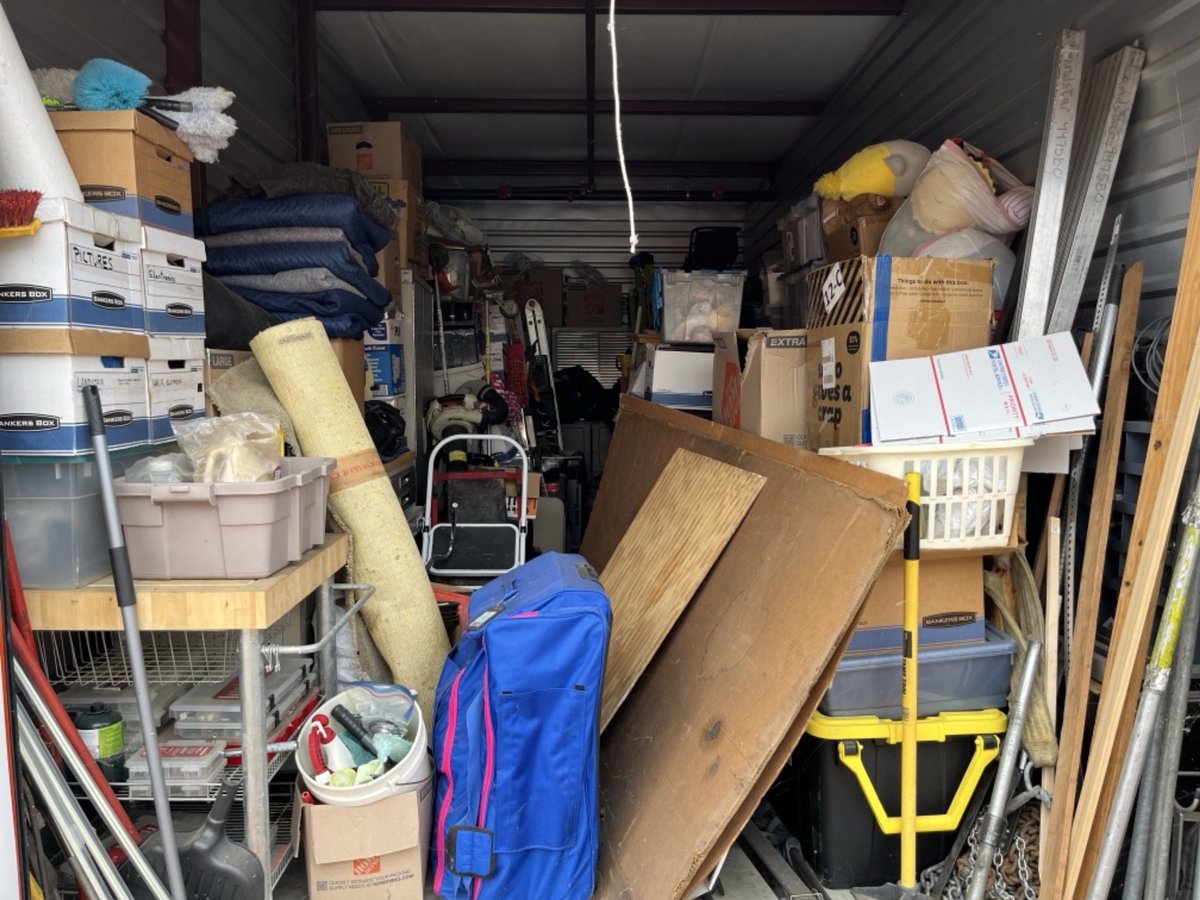 10 x 25 storage unit in Plano, TX