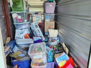 5 x 10 storage unit in Gurnee, IL