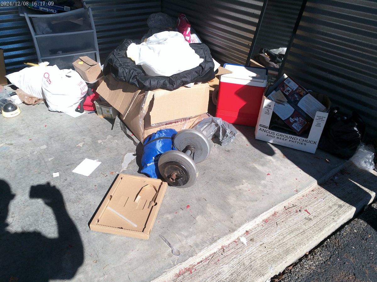 10 x 10 storage unit in Columbus, OH