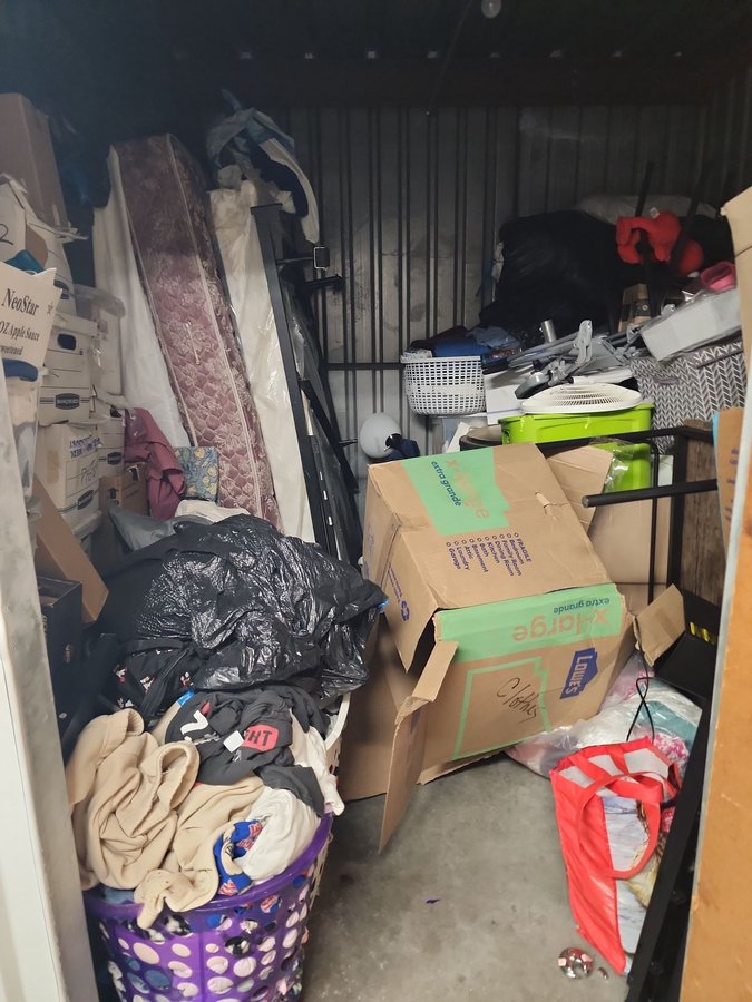 10 x 10 storage unit in Dallas, TX