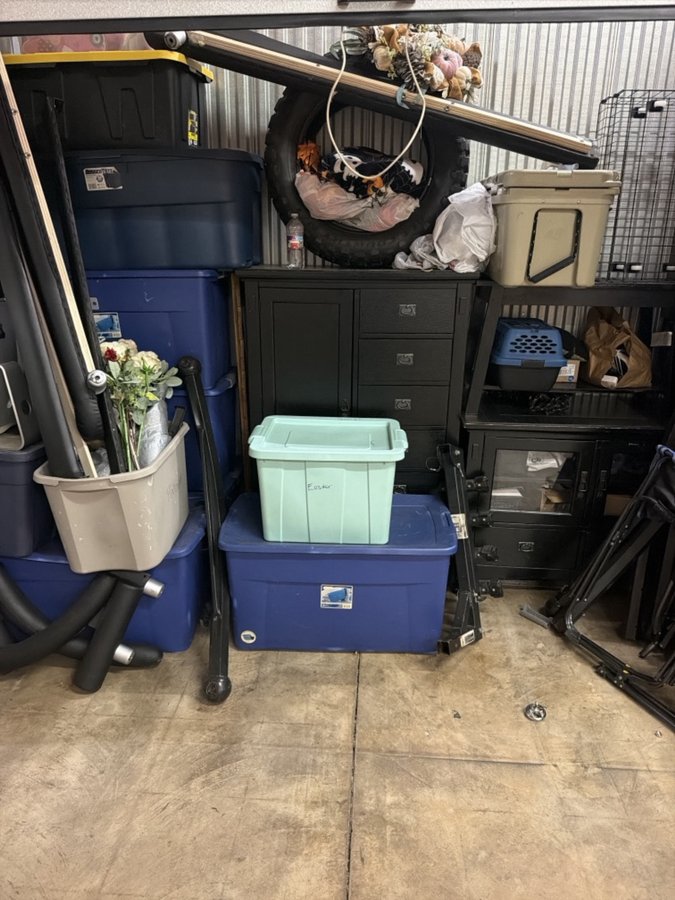 10 x 5 storage unit in Longview, TX