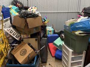 10 x 10 storage unit in Longview, TX