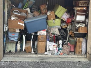 10 x 10 storage unit in Ridgeland, SC