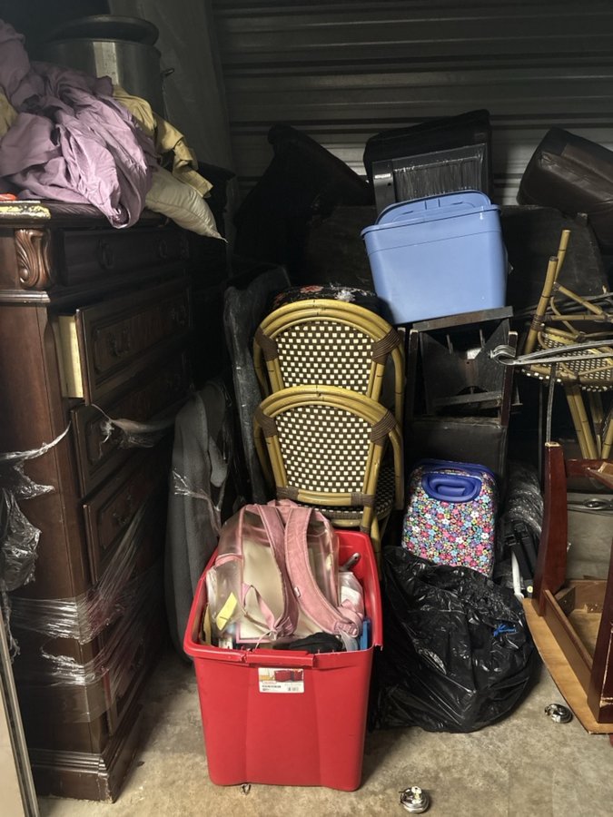 10 x 10 storage unit in Garland, TX