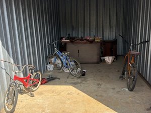 10 x 16 storage unit in Longview, TX