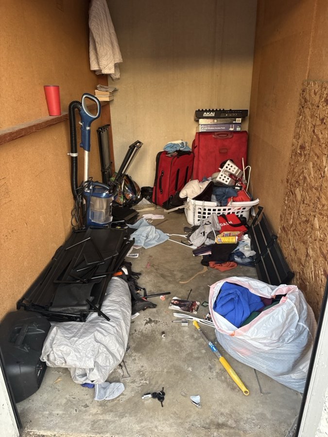 5 x 10 storage unit in Garland, TX