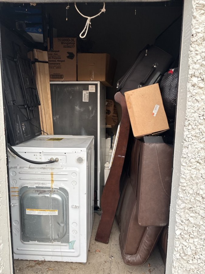 10 x 10 storage unit in Garland, TX