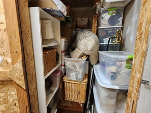 4 x 8 storage unit in Chehalis, WA