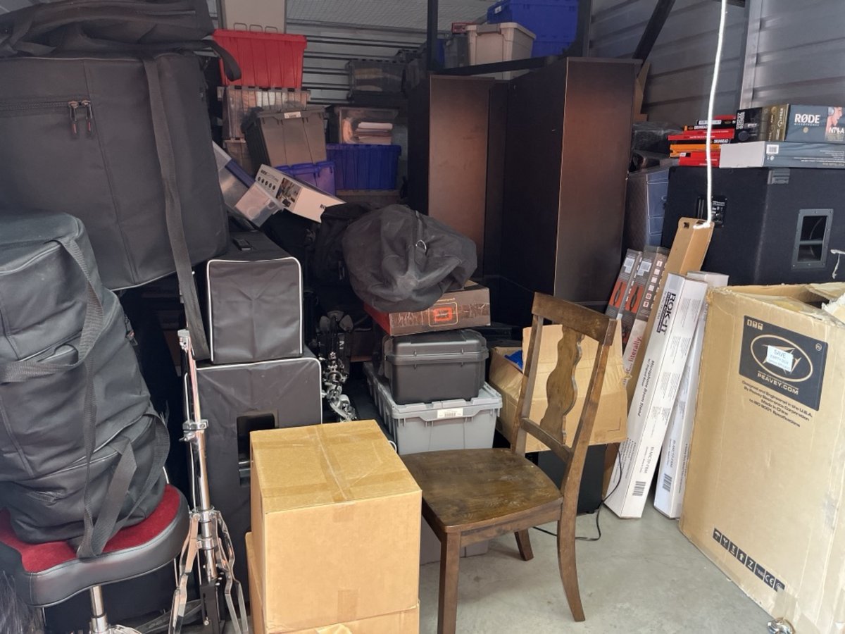 10 x 20 storage unit in Plano, TX
