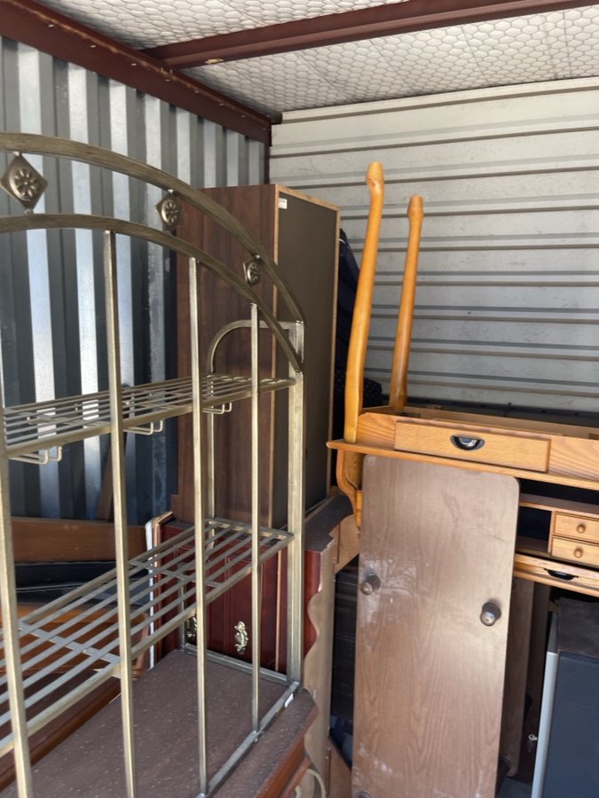 10 x 10 storage unit in Longview, TX
