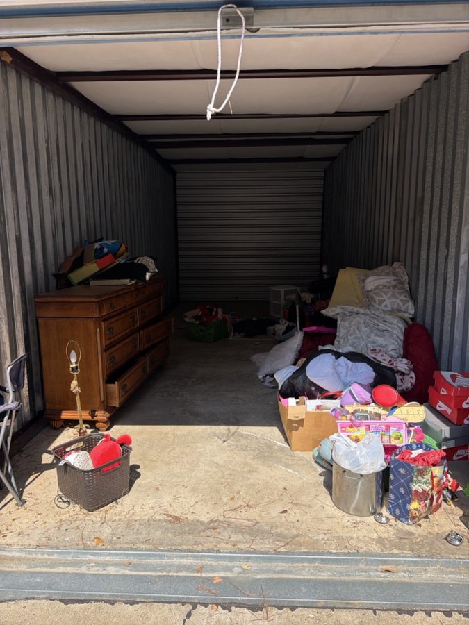 10 x 25 storage unit in Longview, TX