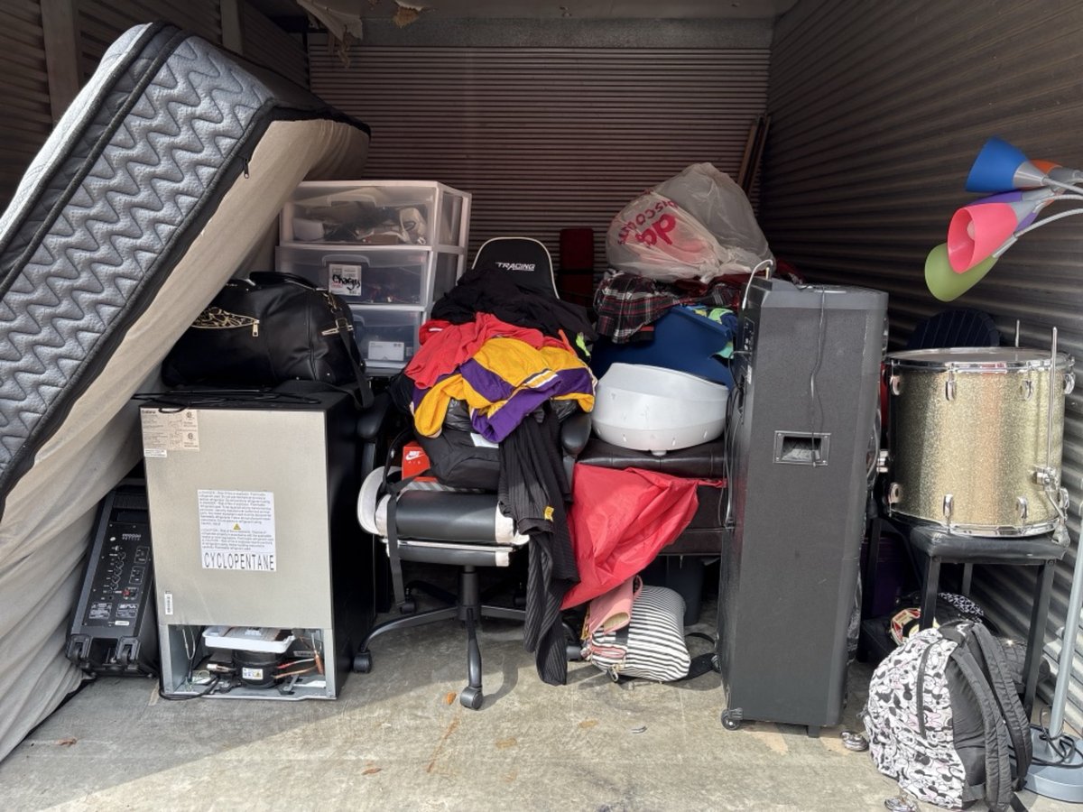 10 x 15 storage unit in Dallas, TX