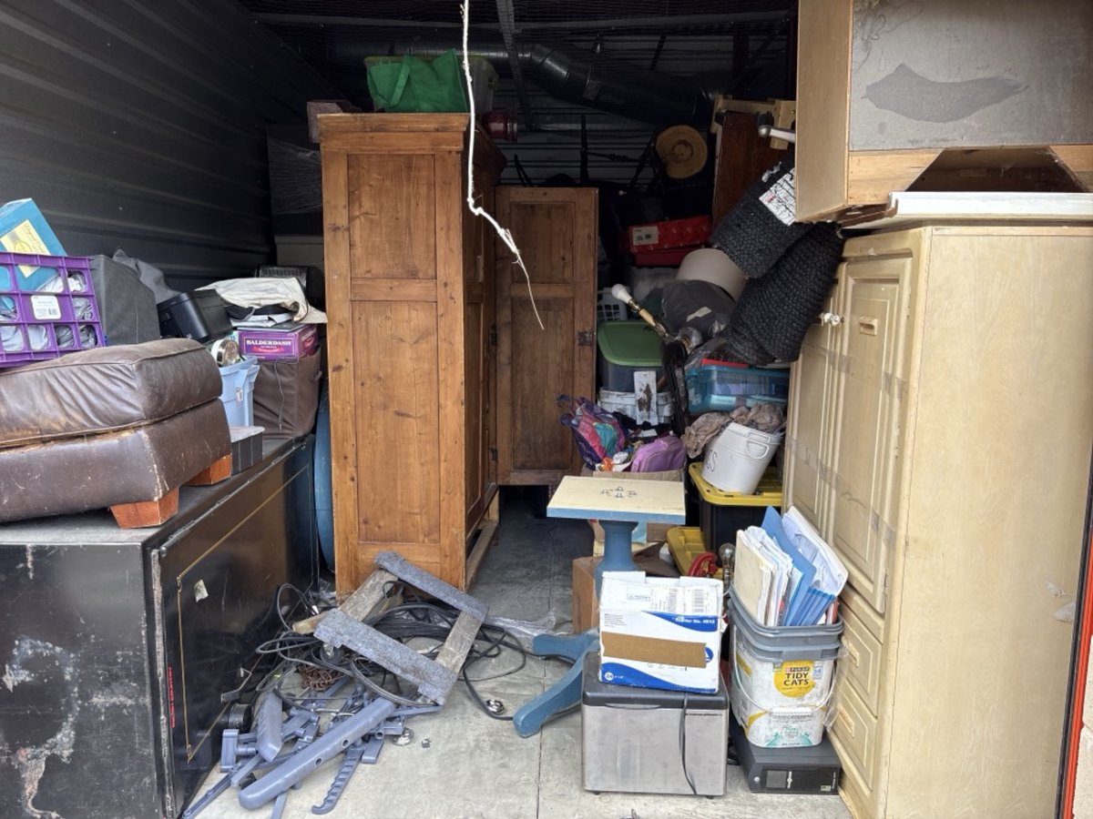 10 x 20 storage unit in Dallas, TX