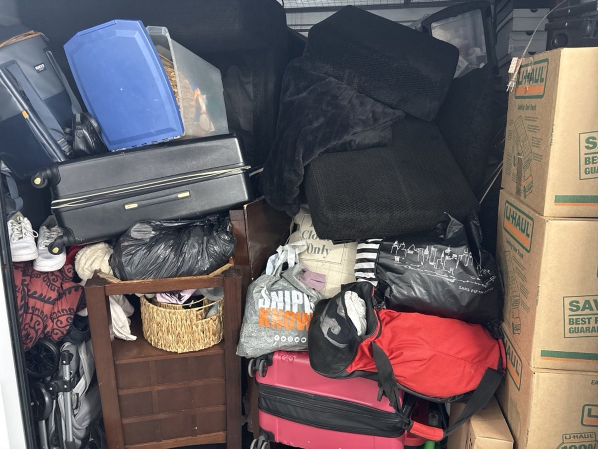 7 x 10 storage unit in Dallas, TX