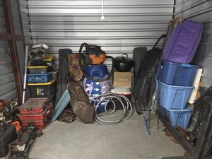 10 x 7 storage unit in Winchester, VA