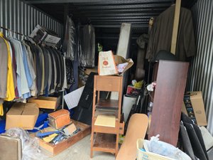 10 x 20 storage unit in Hampton, VA