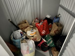 3 x 5 storage unit in Los Angeles, CA