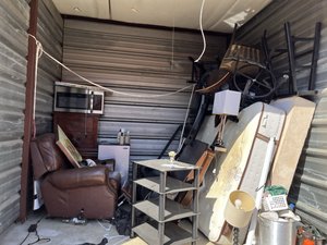 10 x 10 storage unit in Plano, TX