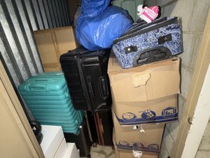 5 x 10 storage unit in North Hollywood, CA