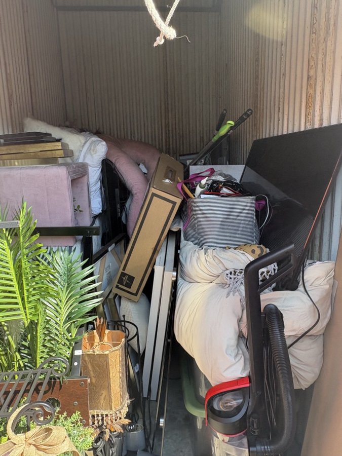 5 x 10 storage unit in Newport News, VA