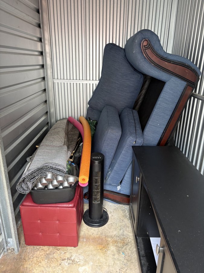 5 x 10 storage unit in Newport News, VA