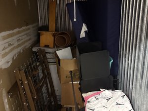 4 x 10 storage unit in Newport News, VA