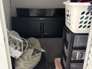5 x 5 storage unit in Dallas, TX