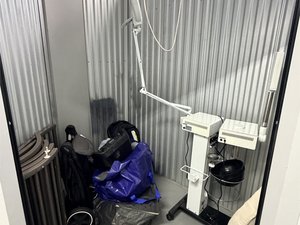 5 x 6 storage unit in Los Angeles, CA
