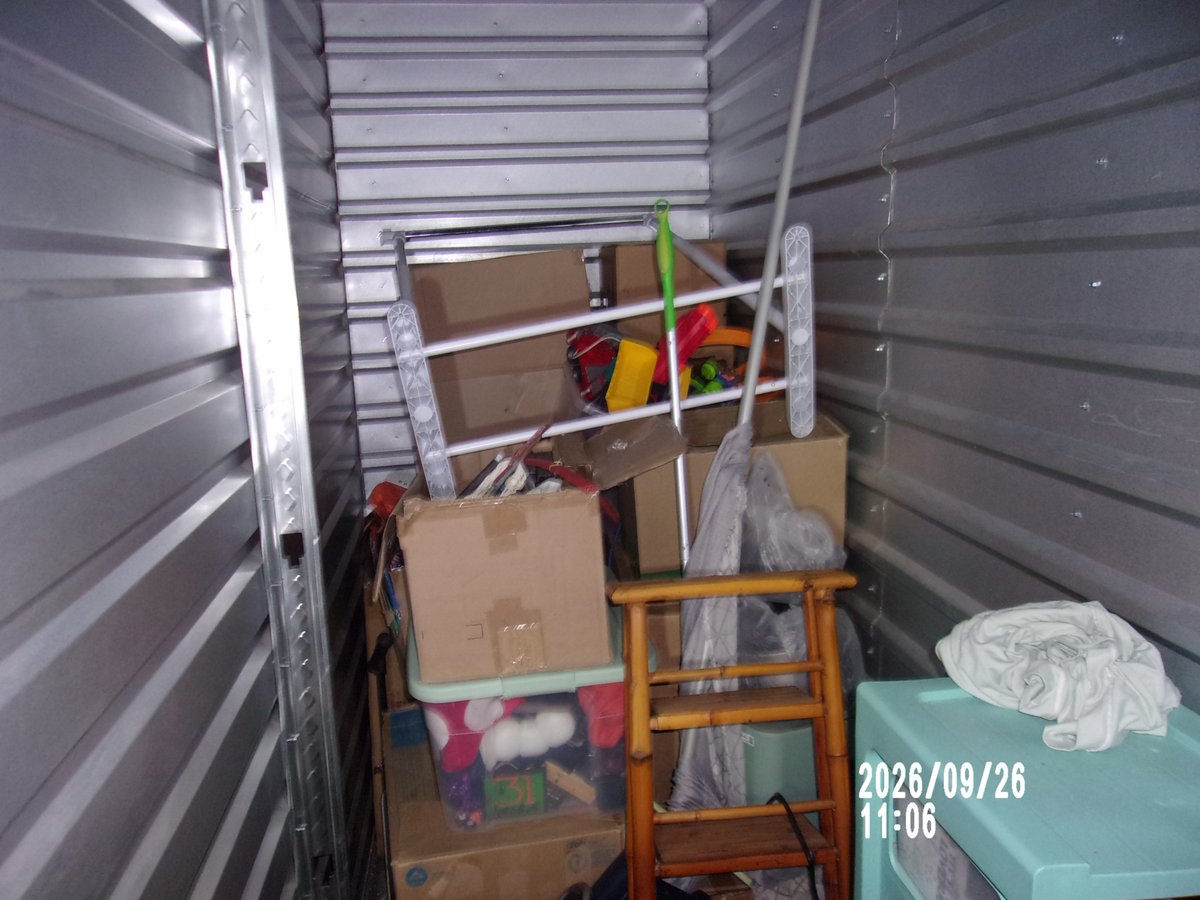 15 x 5 storage unit in Phoenix, AZ