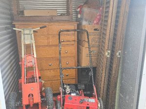 5 x 5 storage unit in Overland Park, KS