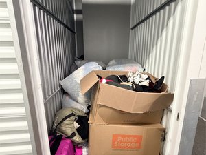 4 x 5 storage unit in Los Angeles, CA