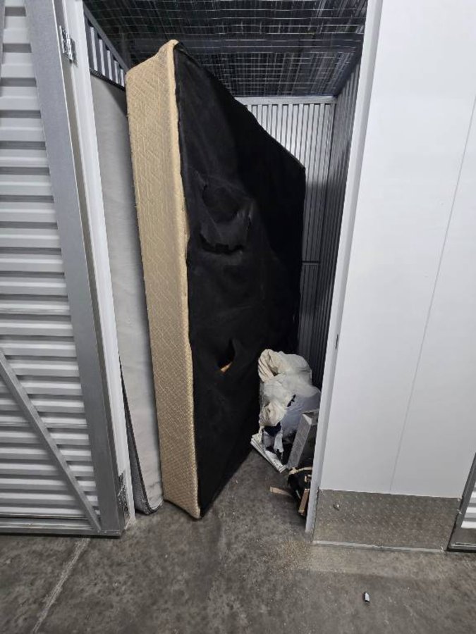 5 x 5 storage unit in Tucson, AZ