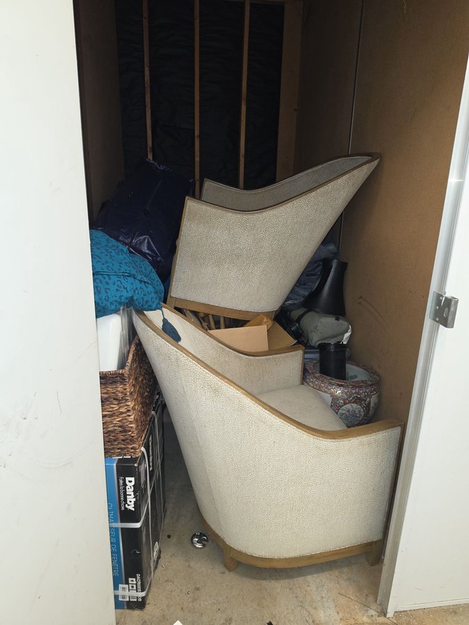 5 x 10 storage unit in Beaverton, OR