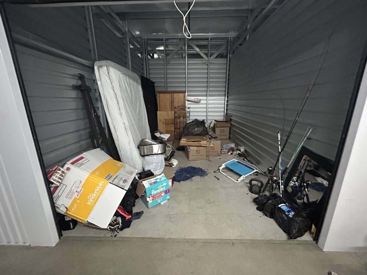 10 x 15 storage unit in Charleston, SC