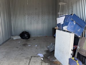 10 x 15 storage unit in Warren, MI