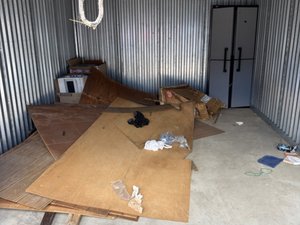 10 x 15 storage unit in Warren, MI