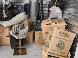 10 x 15 storage unit in Roseville, MN