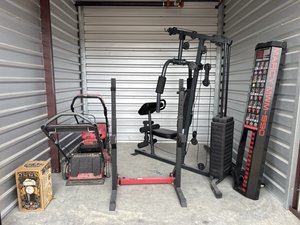 10 x 10 storage unit in Midlothian, TX