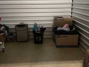 10 x 10 unit in Huntsville