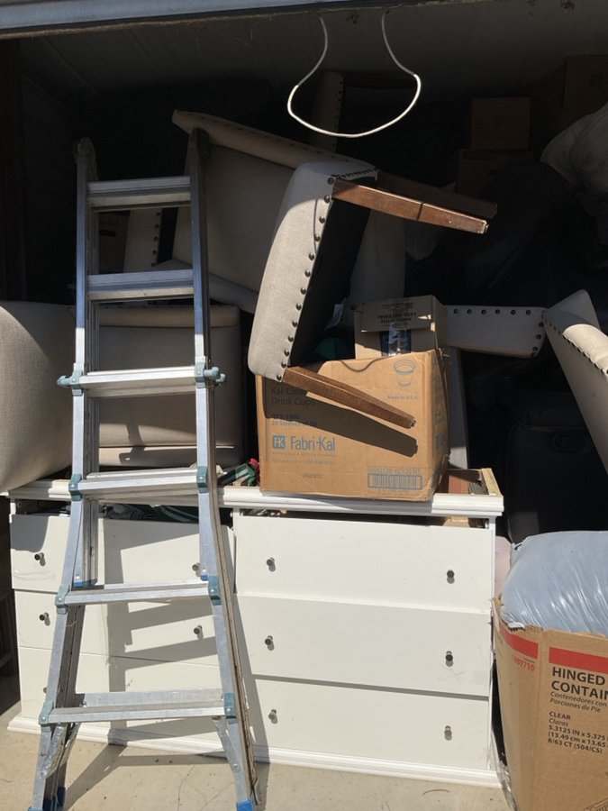 10 x 20 storage unit in Huntsville, AL