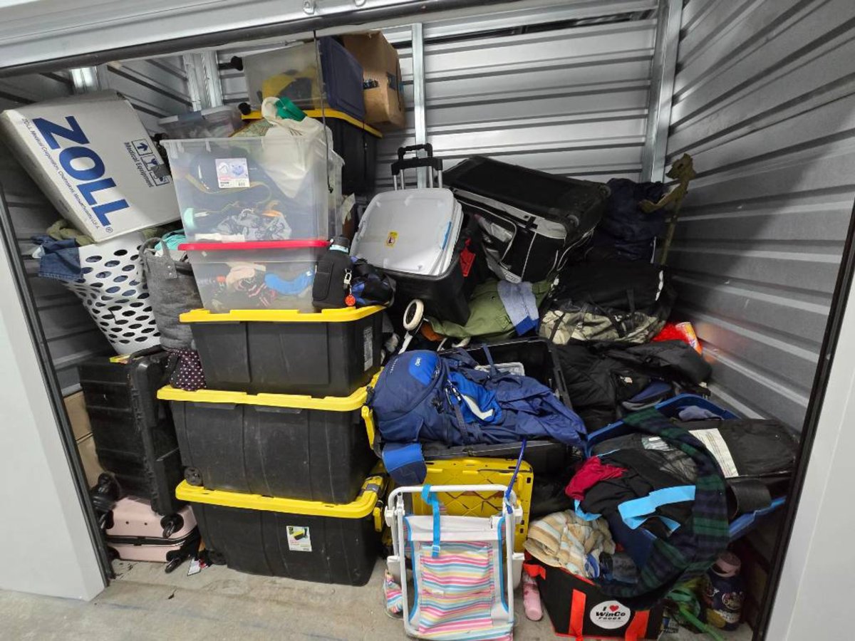 10 x 5 storage unit in Beaverton, OR