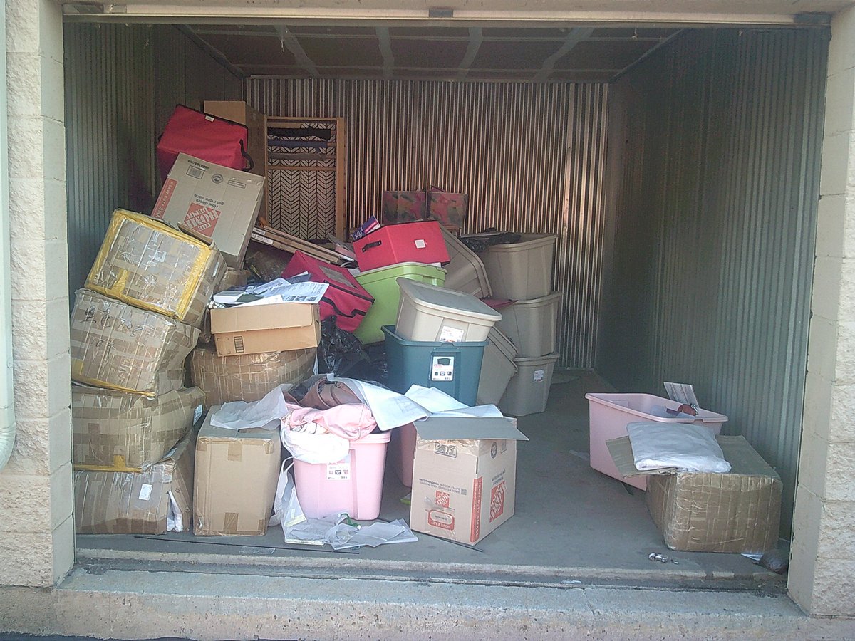 10 x 15 storage unit in Federal Heights, CO