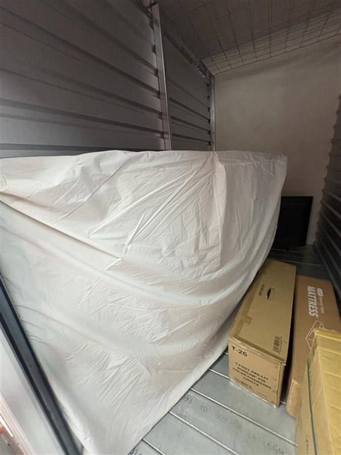5 x 10 storage unit in Kailua Kona, HI